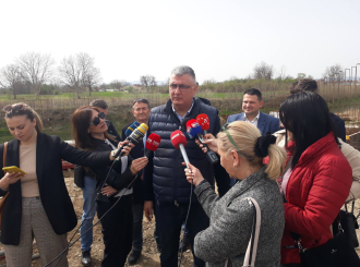 Milovanović: Završetak prve faze izgradnje drinskog nasipa za nešto više od godinu dana (FOTO)