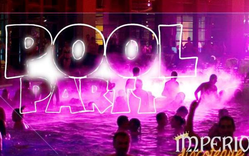 Noćni Pool Party