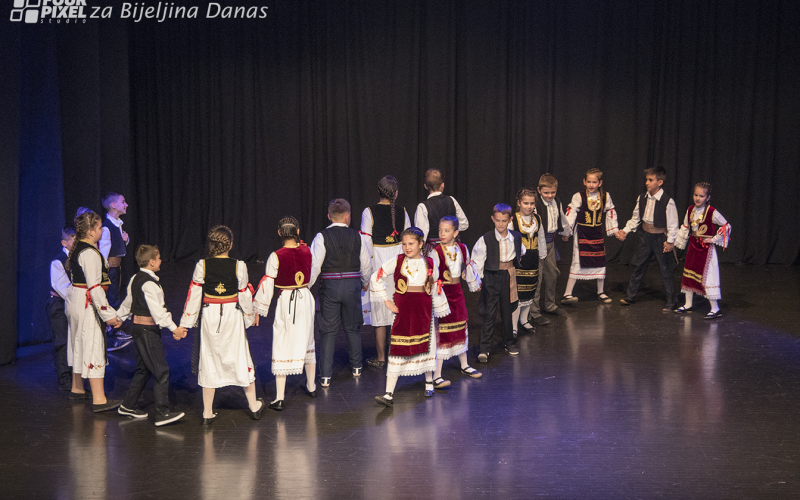 Veče semberskog folklora