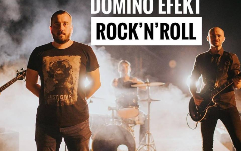 Domino efekt