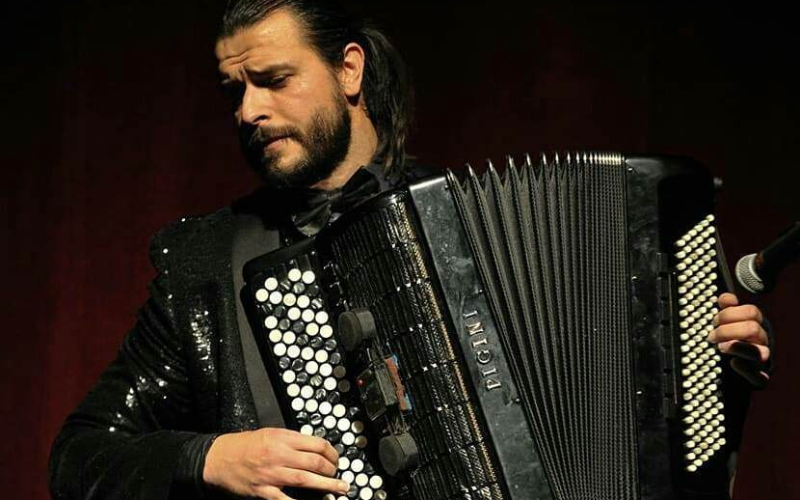 Koncert Dušana Sekulića sa orkestrom