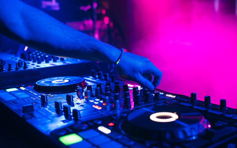 DJ žurka zagrijavanja