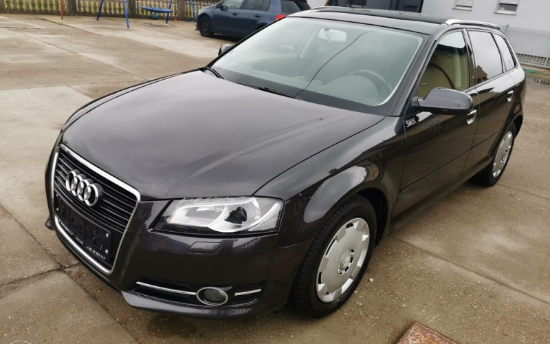 Audi A3 1.6 TDI LED XENON