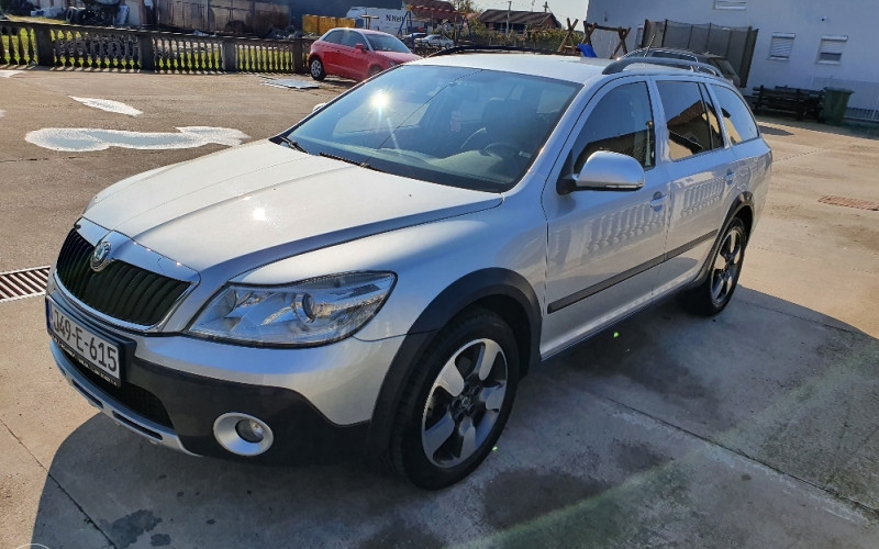 Škoda Octavia Scout 1.9 TDI 4X4