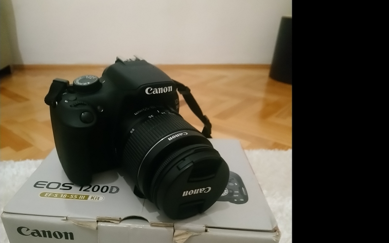Canon eos 1200D