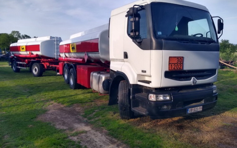 Cisterna Renault 420 DCI PREMIUM 2003. godište