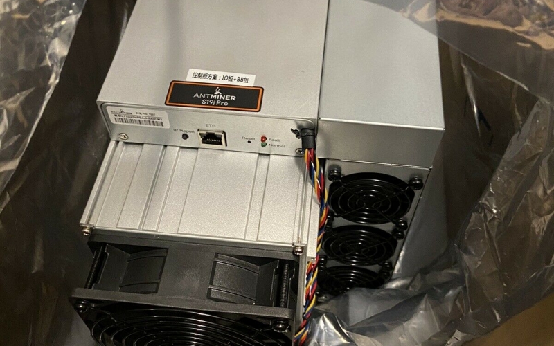 Bitmain Antminer S19j Pro 104Th/s, AntMiner S19 Pro 110Th/s,  Antminer T19