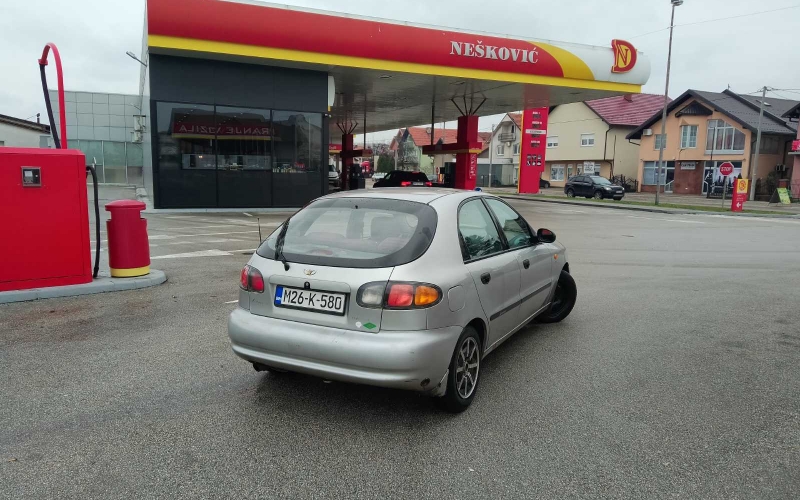 PRODAJEM DAEWOO LANOS 1.4 BENZIN-PLIN.REGISTROVAN DO 12.11.ATEST PLINA DO 2028