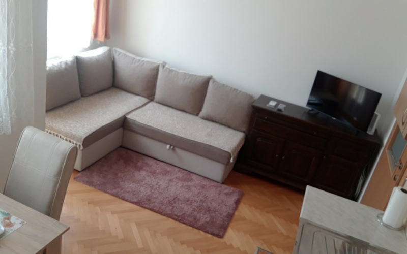 Stan na dan Bijeljina +38765095524