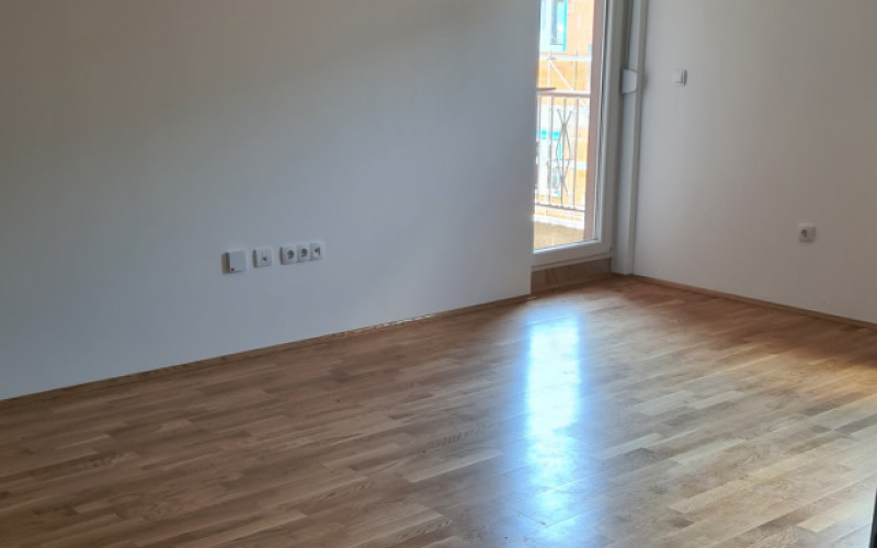 POTREBAN POLUNAMJEŠTEN / NENAMJEŠTEN STAN od 1.5.2023.