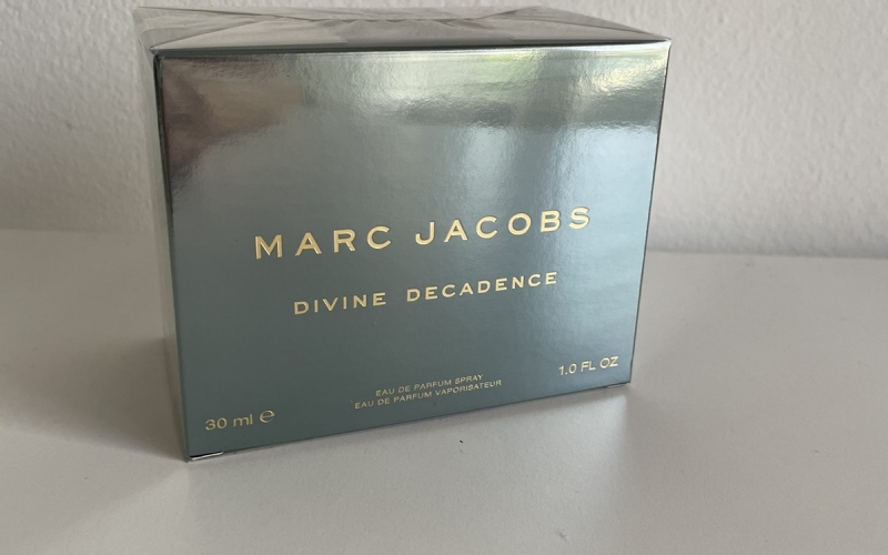 MARC JACOBS DIVINE DECADENCE 30ML 90KM