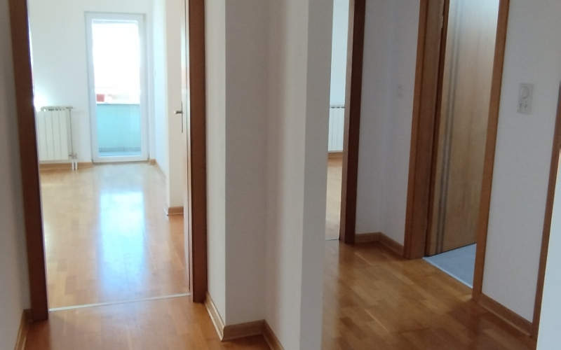 Stan u potkrovlju 75 m2 Bijeljina