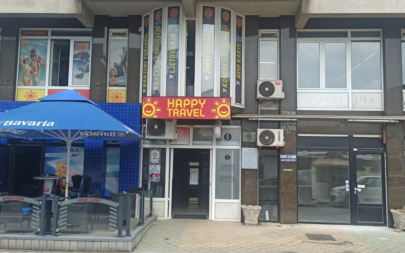 Izdajem poslovni prostor u centru Bijeljine