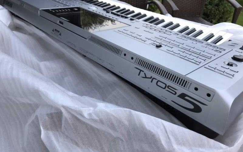 Yamaha Genos,Yamaha Tyros5,Yamaha PSR Sx 700,Korg PA4X📲WHATSAPPCHAT:+1(780)-299