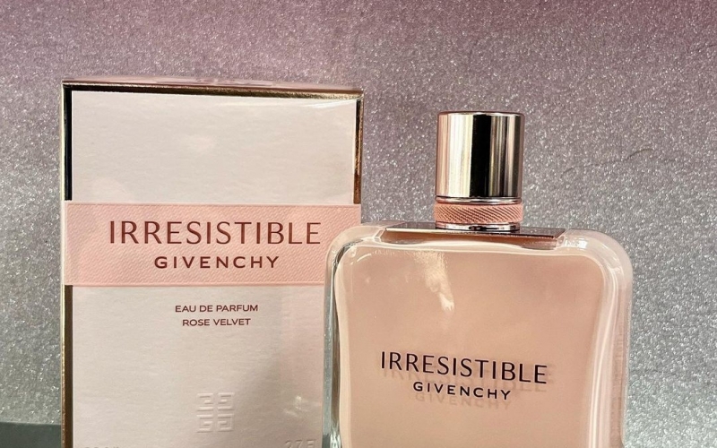 GIVENCHY IRRESISTIBLE ROSE VELVET 80ML 150km