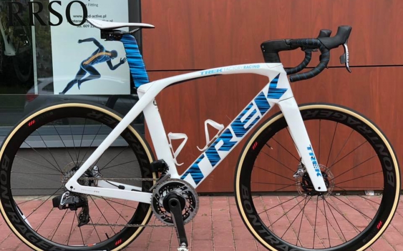 2023 Trek Madone SLR 6 eTap Gen 6