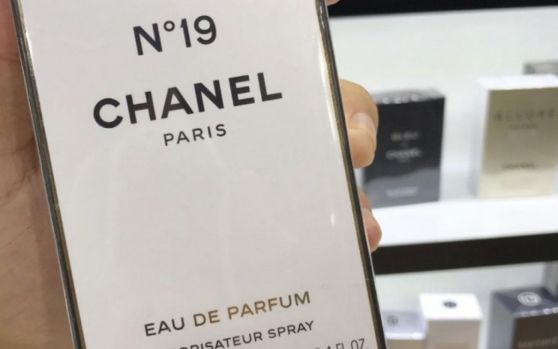 CHANEL N19 100ML 240KM