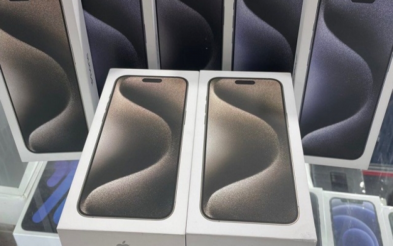 Brand new iphone 15pro,iphone14promax,13promax unlocked in box