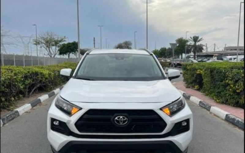 2021 Toyota RAV4 4WD XLE gulf model