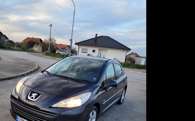 Peugeot 207