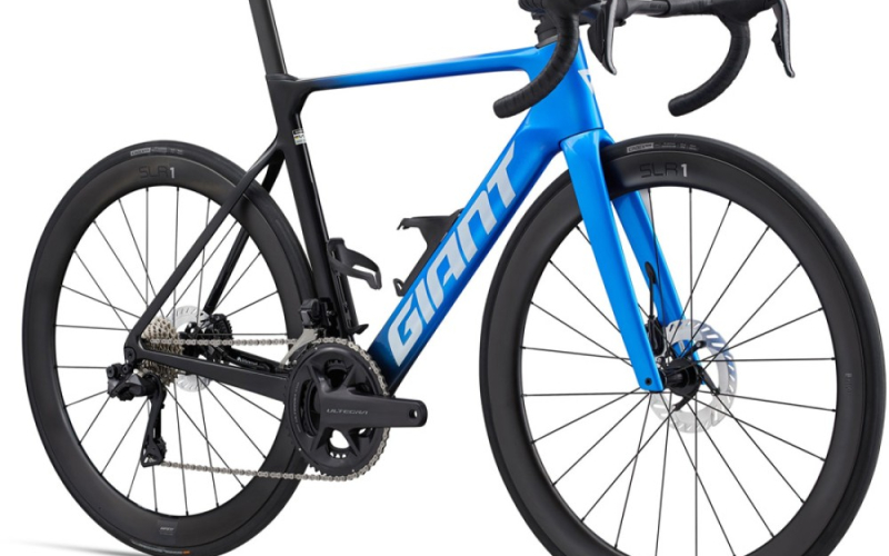 2024 Giant Propel Advanced 1 Road Bike ( PIENARBIKESHOP )