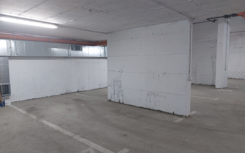 Garaža Bijeljina, centar, Svetog Save 80