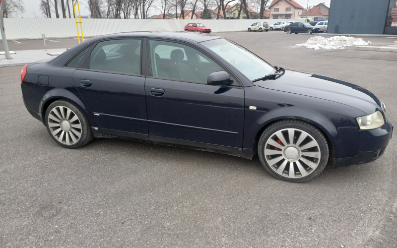 Audi A4 B6 Plin