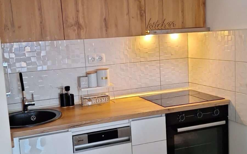 Na prodaju namješten stan 39m2 u Bijeljini