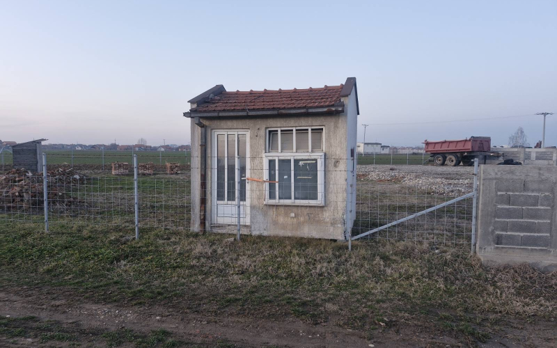 Prodaje se GIK Kucica/poslovni prostor