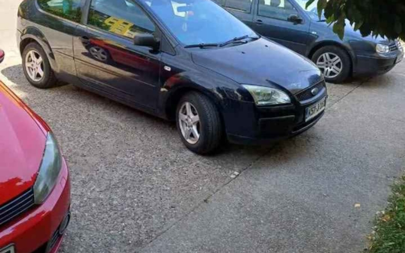 Prodajem auto