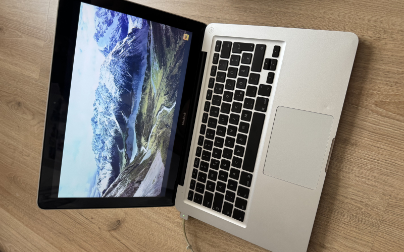 Laptop Macbook