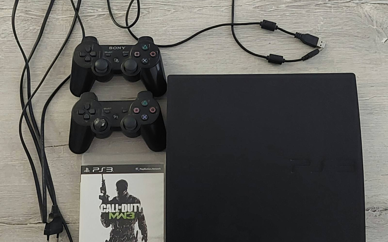 Prodajem Ps 3 slim