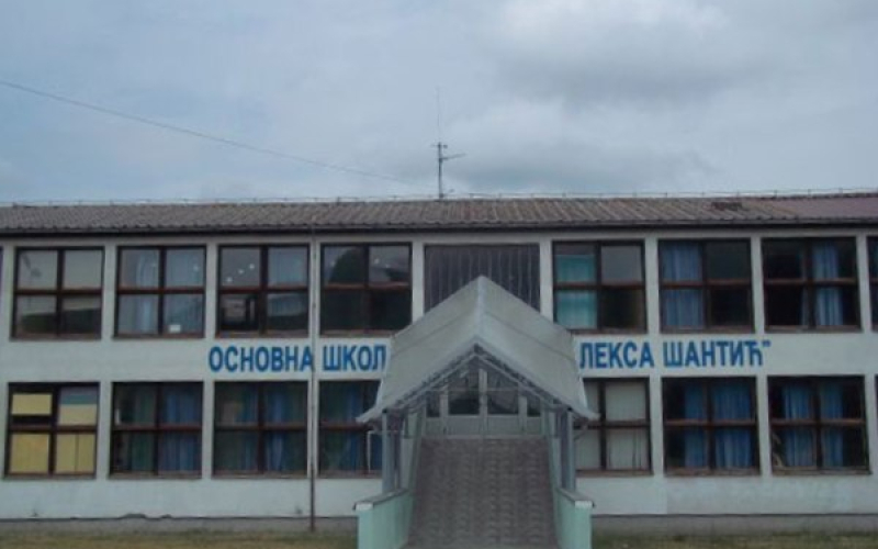 Nastavnik geografije - OŠ „Aleksa Šantić“ Ugljevik