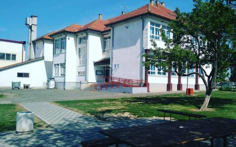 Prijem 2 nastavnika - Osnovna škola “Dvorovi“