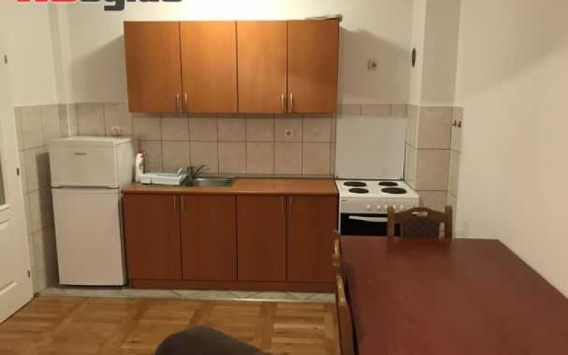 Izdajem stan u centru Bijeljine