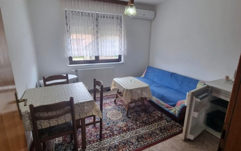 Stan na izdavanje 33 m2- Bijeljina