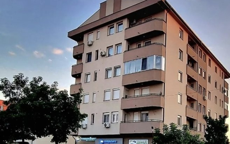 IZDAJEM DVA STANA U BIJELJINI