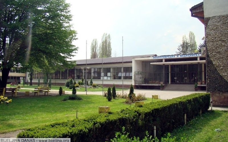 Prijem osam nastavnika - Poljoprivredna i medicinska škola Bijeljina
