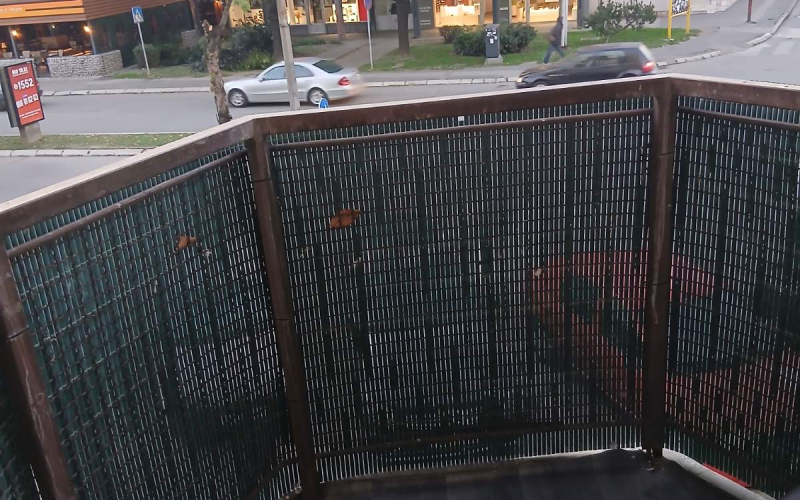 IZNAJMLJUJE SE NENAMJEŠTEN STAN - DUGOROČNO - u centru Bijeljine