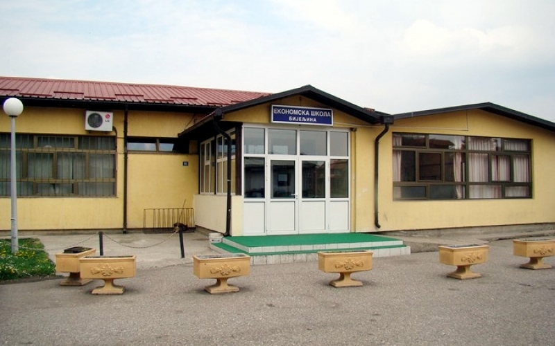 Nastavnik ekonomske grupe predmeta - Ekonomska škola, Bijeljina