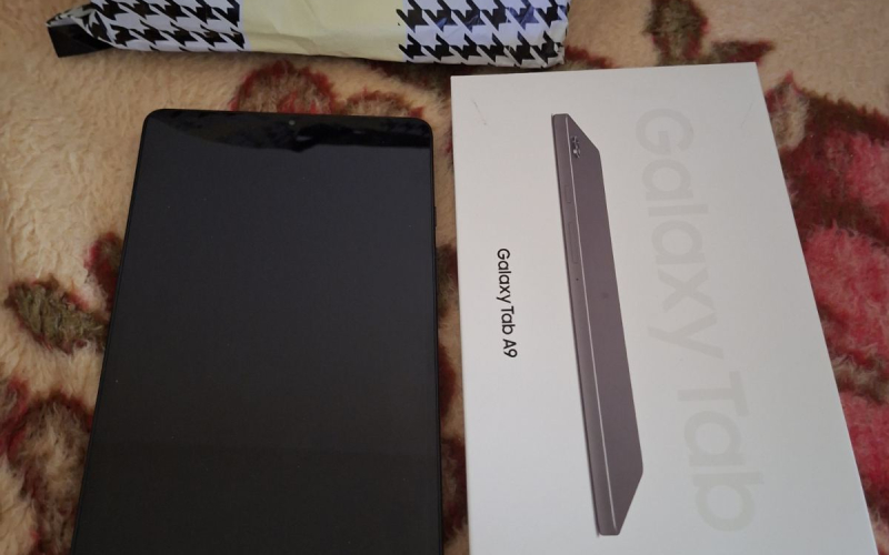 Samsung A9