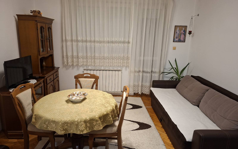 STAN NA DAN 065 449 738