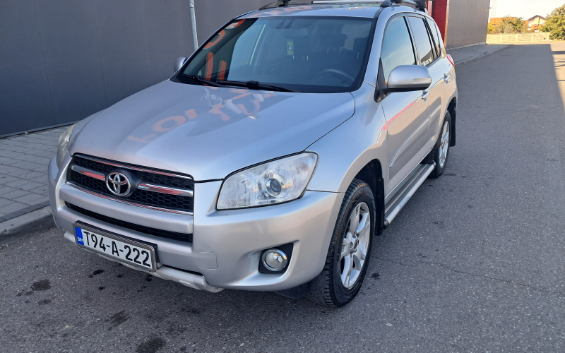 Tojota Rav 4  2.2 D. 110kw