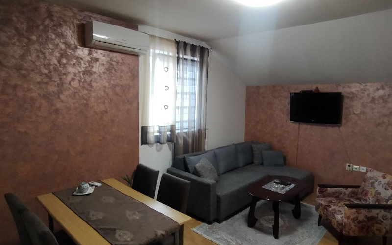 Prodajem jednosoban stan