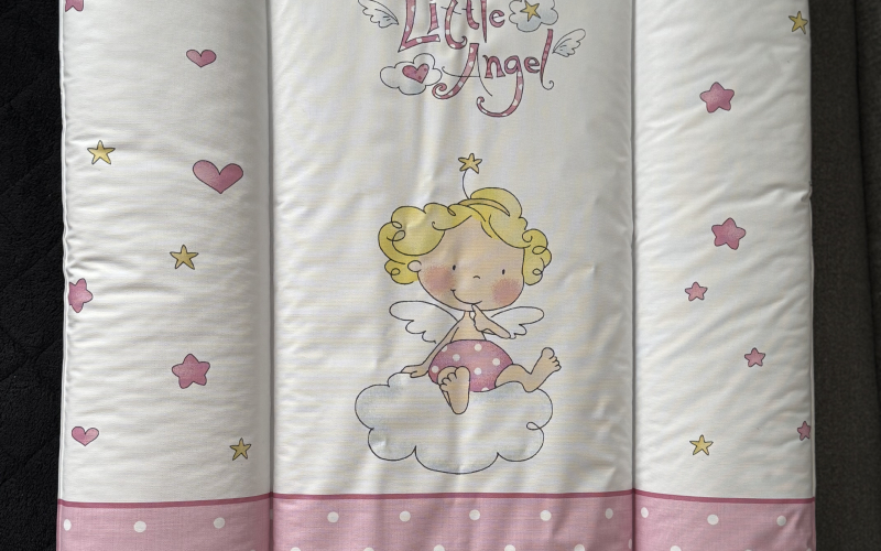 Podloga za presvlacenje beba