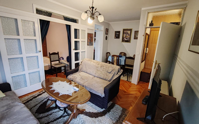 Stan 45 m2, centar, Bijeljina