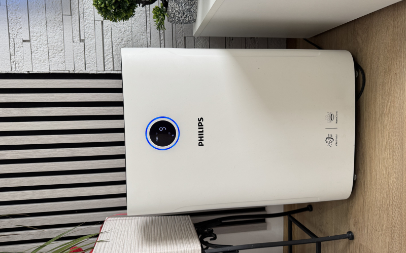 Precistac i ovlazivac vazduha Philips