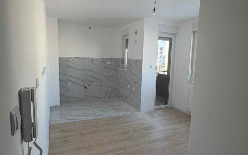 Na prodaju nov stan 30m2 sa odvojenom spavaćom sobom u BN