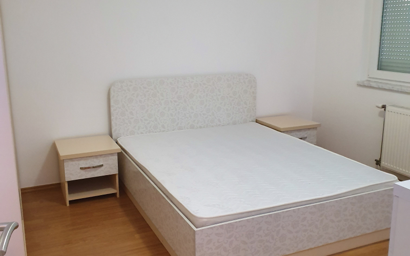 Izdajem stan u Majevickoj ulici 41