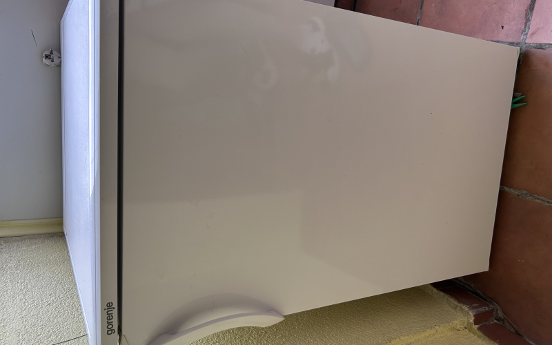 Frizider Gorenje 120l sa komorom